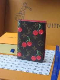 Picture of Louis Vuitton Wallets _SKUfw220044646fw